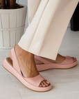 Avenelle - Orthopedic sandals with padded sole