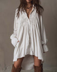 Retro-style Lace Irregular Hem Long-sleeved Mini Dress