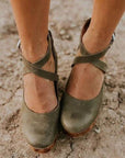 Mia | Women Elegant Closed Toe Wedge Heels