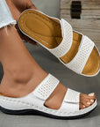 Lia | Elegant orthopedic sandals for women