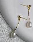 Earrings with Elegant Pearl