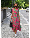 Audrey - Elegant Dress with V-Neck and Shaping Design