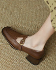 Ysolenne T-Strap