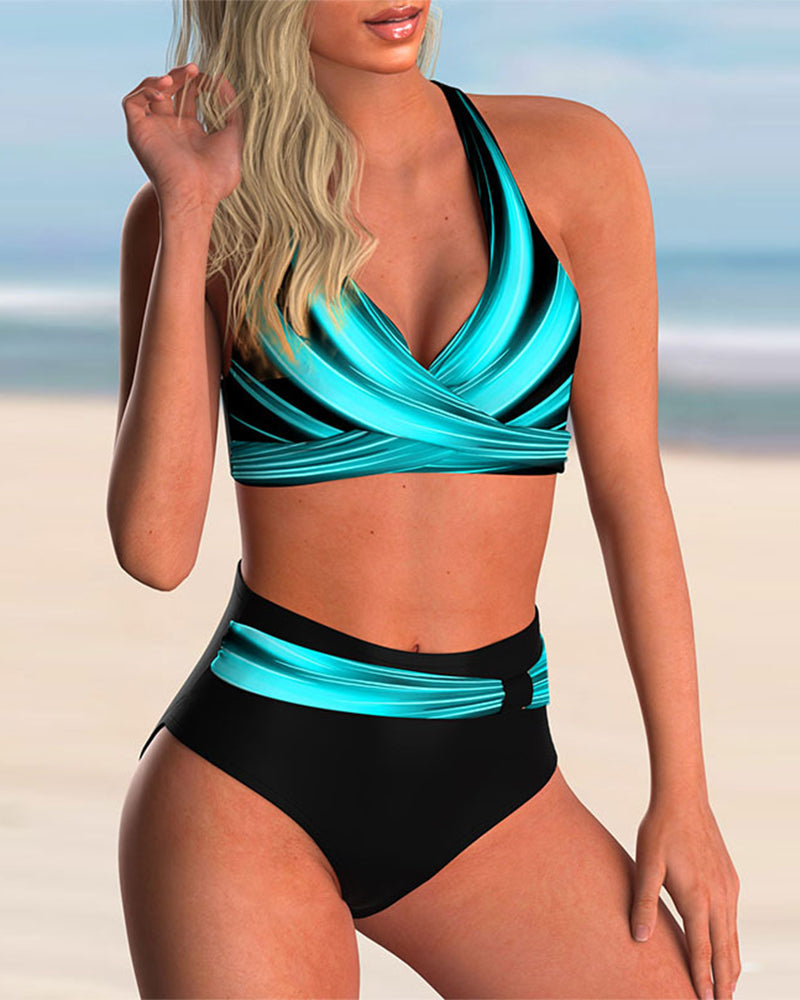 Liliana - Bikini set with cut-out and print