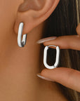 Elegant geometric hoop earrings
