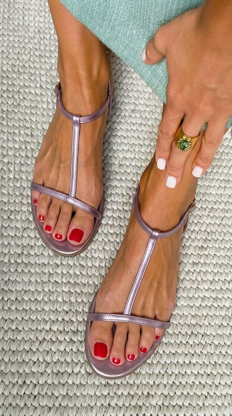 Metallic Flat Sandals with T-Straps