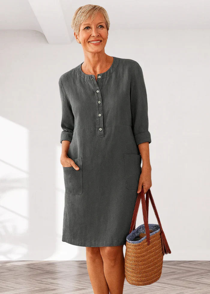 EVI | Casual women's dress with a loose fit and timeless look for everyday wear