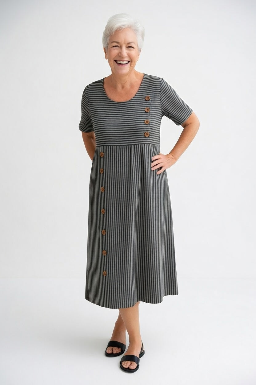 Linéora™ — Flowing striped dress with summer charm