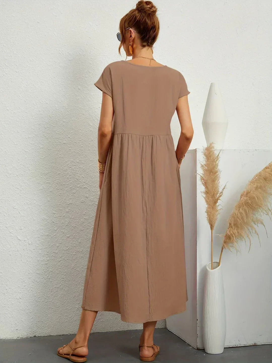 HEIKE | FLOWING MIDI DRESS OF TIMELESS ELEGANCE