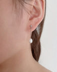 Earrings with Elegant Pearl