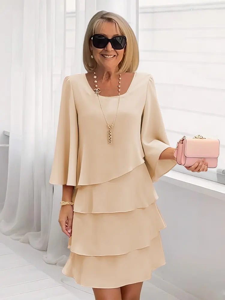 Élise | Elegant flowing dress with ruffles
