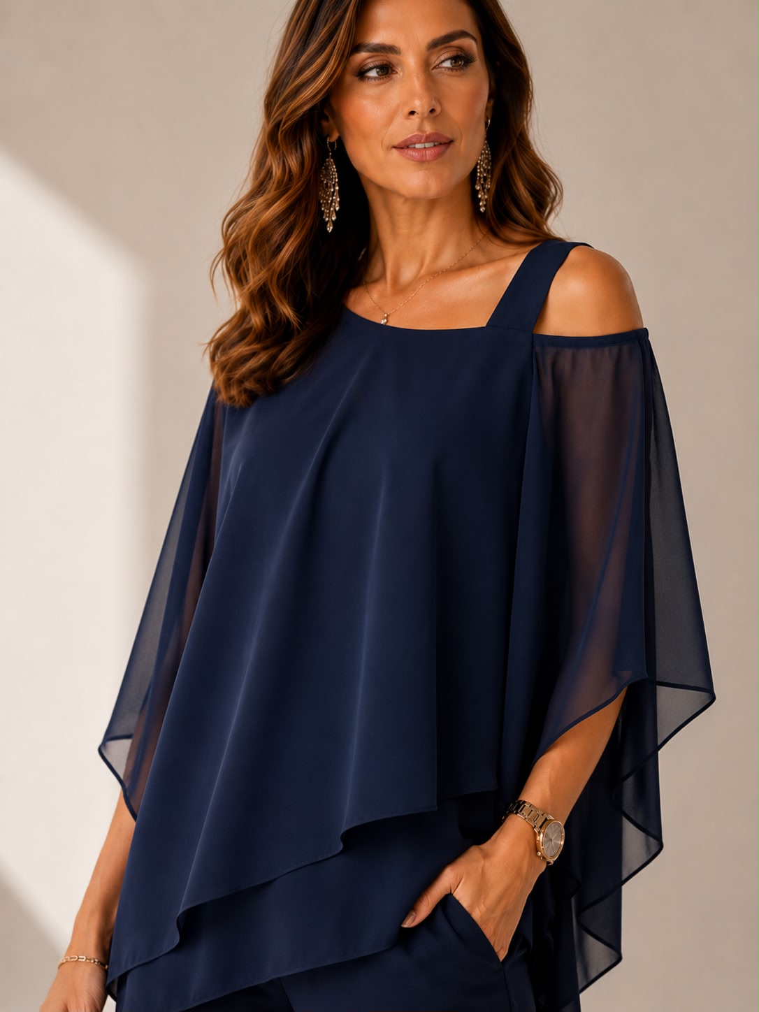 Emily | Sophisticated set with semi-transparent sleeves