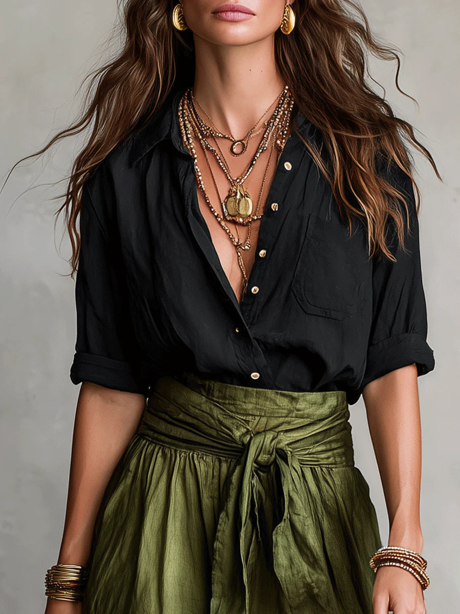 Vera – Set of two pieces: black blouse and olive green midi skirt