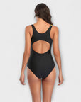 Sporty One-Piece Swimsuit with Back Cutout