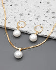 Elegant Graceful Pearl Necklace Set