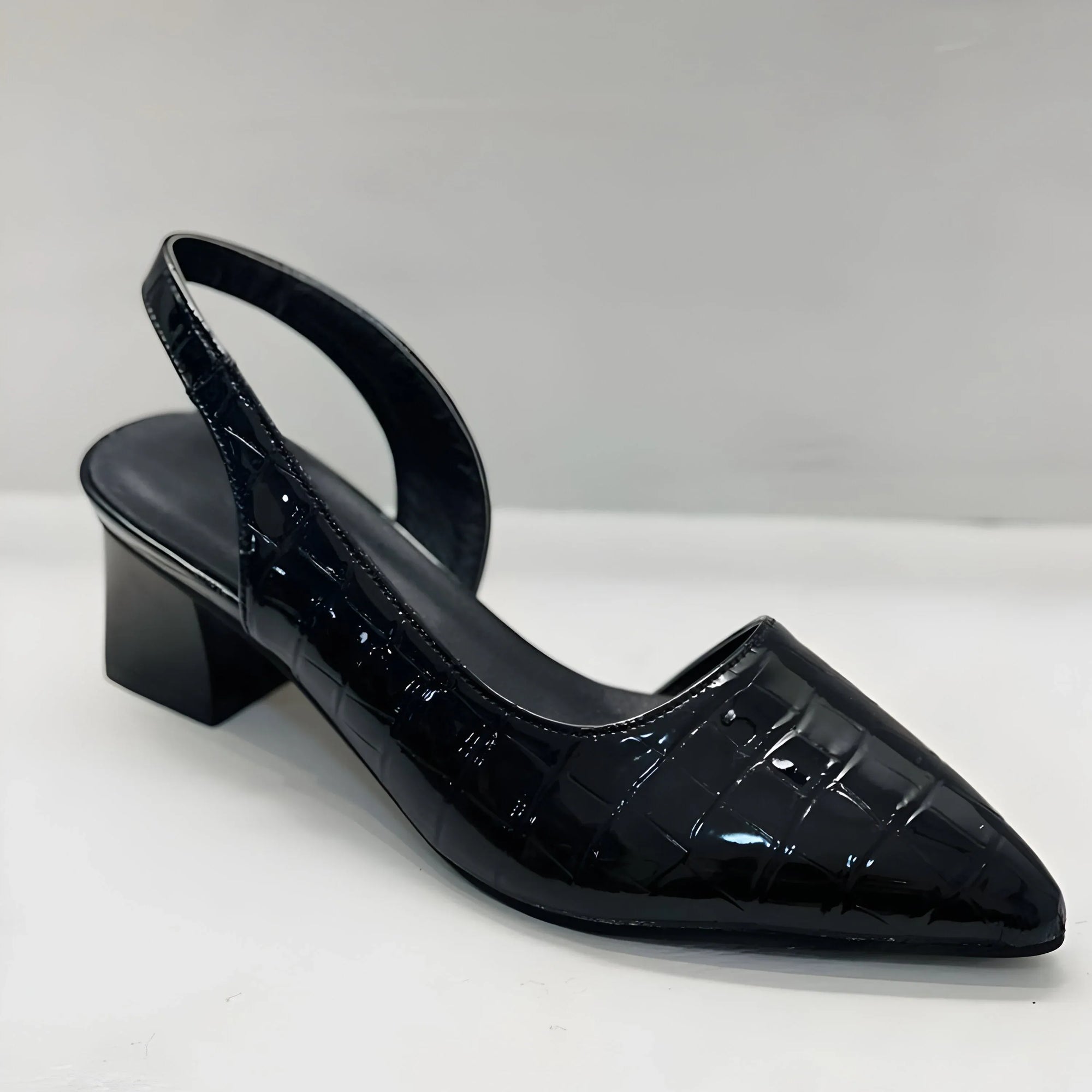 Olga - Elegant Square Heeled Shoes