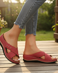Comfora™ | Light and stable wedge sandals for all-day comfort